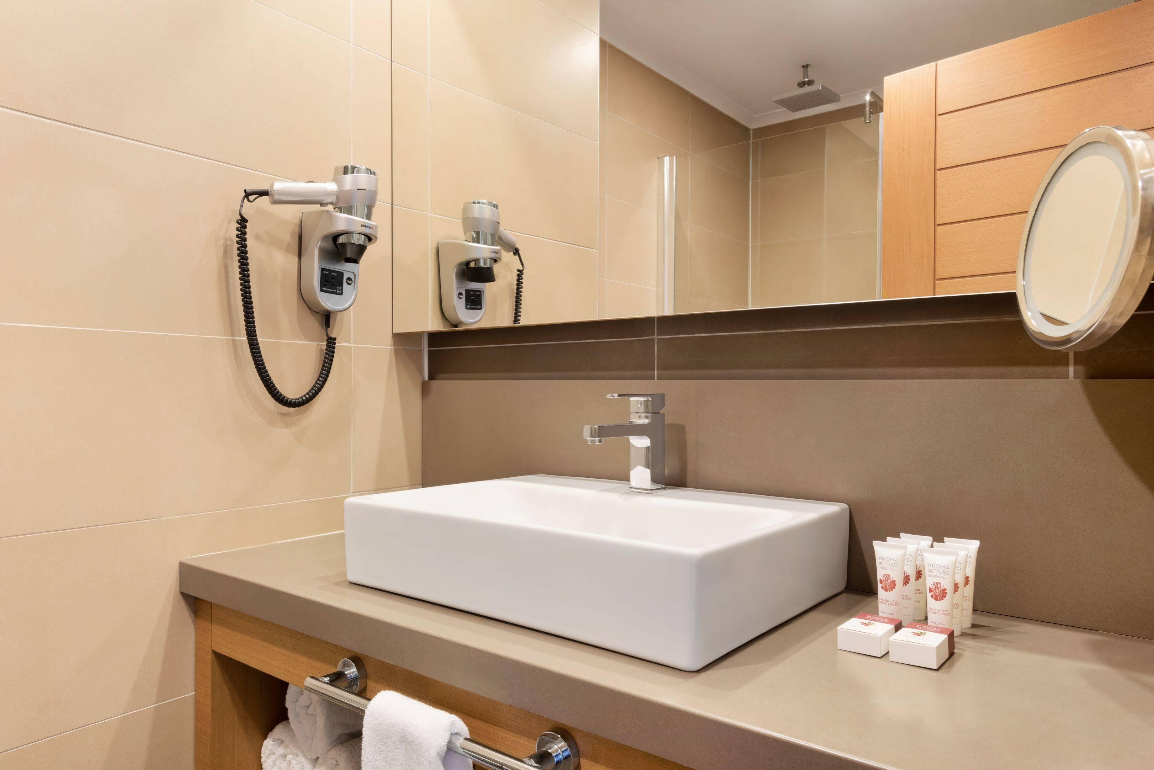 Ramada Resort By Wyndham Unye Extérieur photo