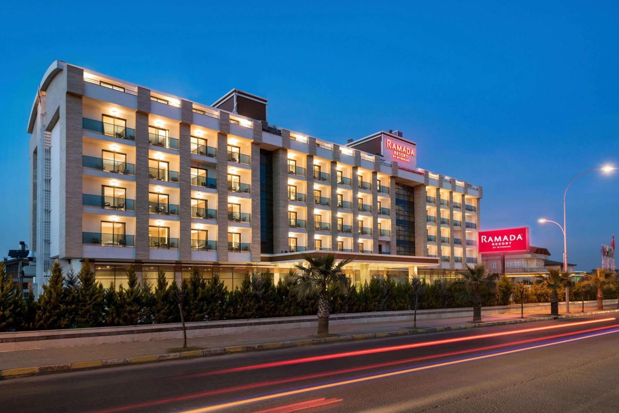 Ramada Resort By Wyndham Unye Extérieur photo