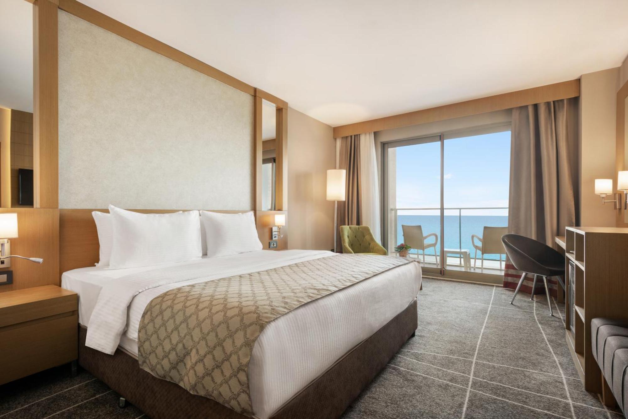 Ramada Resort By Wyndham Unye Extérieur photo