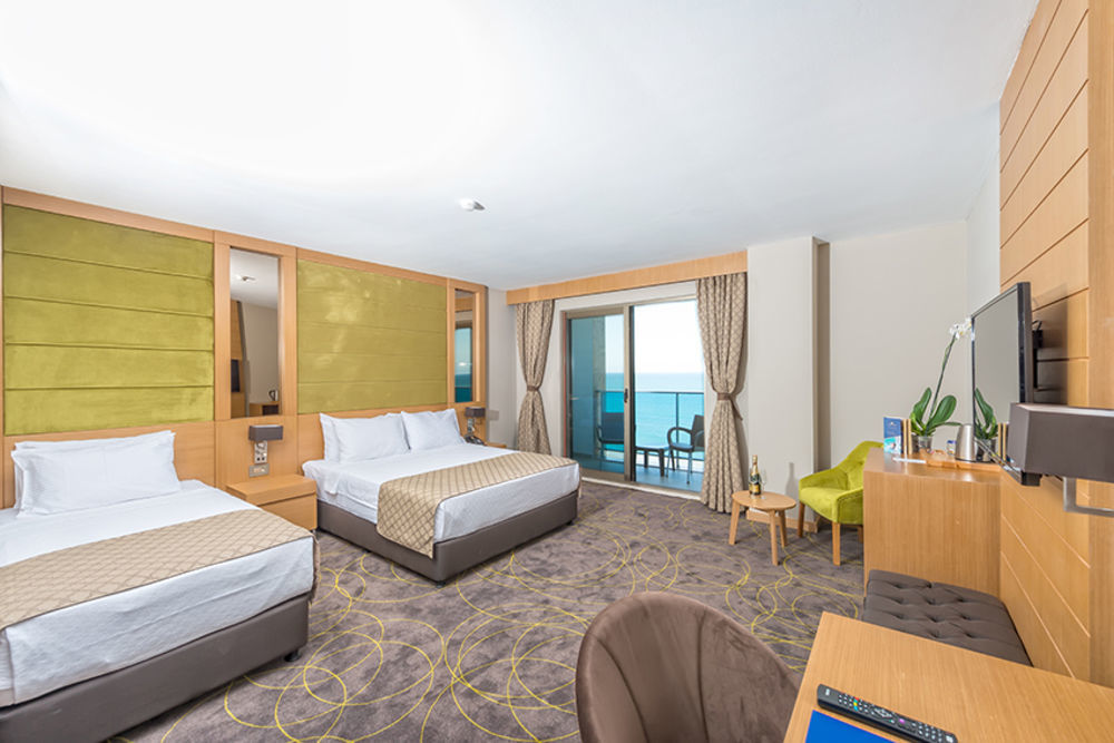 Ramada Resort By Wyndham Unye Extérieur photo