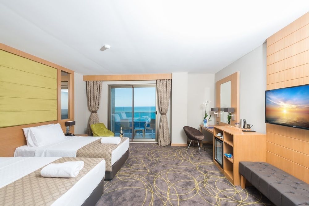 Ramada Resort By Wyndham Unye Extérieur photo
